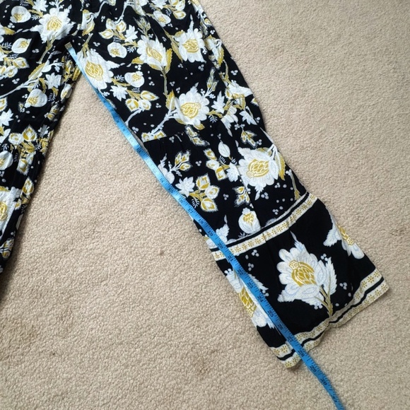 Free People Jumpsuit Little Of Your Love Floral Wide Leg Spaghetti Strap Smocked - Picture 13 of 16